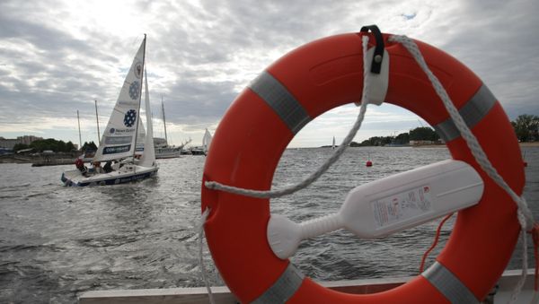 Ring buoy on a ship - Sputnik International