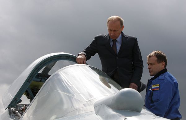 Vladimir Putin in Russia’s fifth-generation fighter jet - Sputnik International
