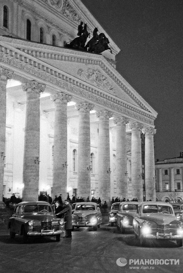 The evolution of the Moscow taxi The evolution of the Moscow taxi - Sputnik International