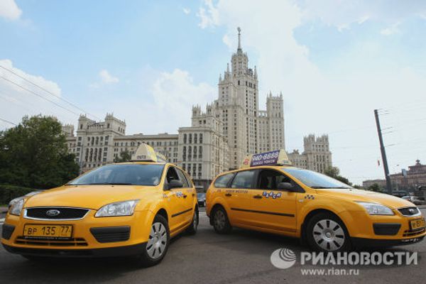 The evolution of the Moscow taxi The evolution of the Moscow taxi - Sputnik International