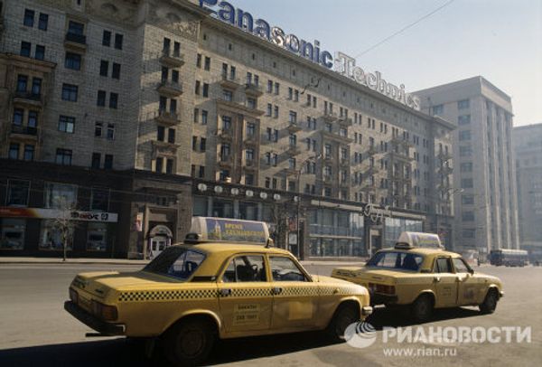 The evolution of the Moscow taxi The evolution of the Moscow taxi - Sputnik International