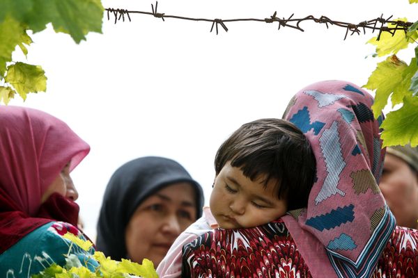  Kyrgyz authorities to extend curfew in southern regions until August 10  - Sputnik International
