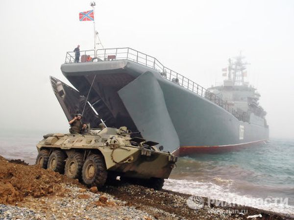 Russian naval infantry at Vostok-2010 military exercises Russian naval infantry at Vostok-2010 military exercises - Sputnik International