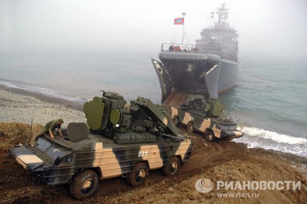 Russian naval infantry at Vostok-2010 military exercises Russian naval infantry at Vostok-2010 military exercises - Sputnik International