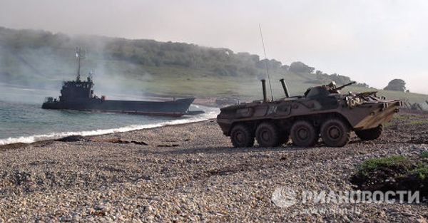 Russian naval infantry at Vostok-2010 military exercises Russian naval infantry at Vostok-2010 military exercises - Sputnik International