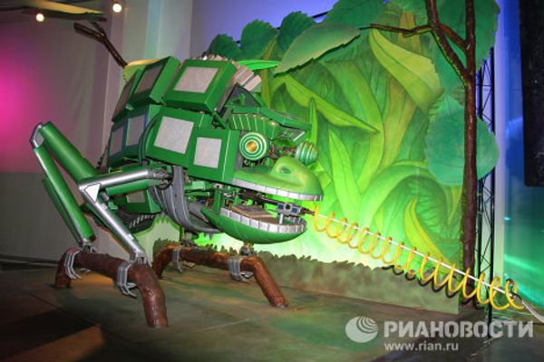 Robotic creatures replace real animals at new zoo - Sputnik International