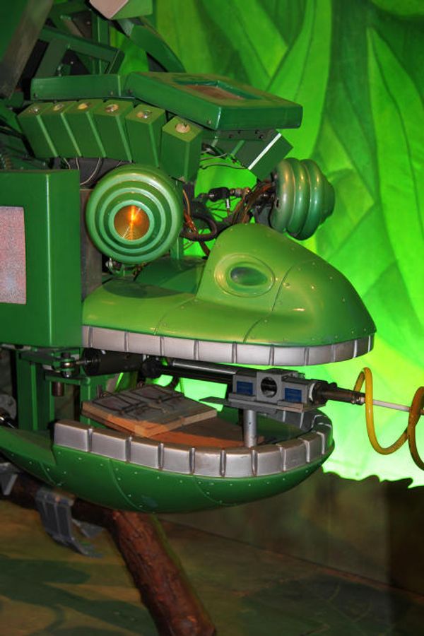 Robotic creatures replace real animals at new zoo - Sputnik International