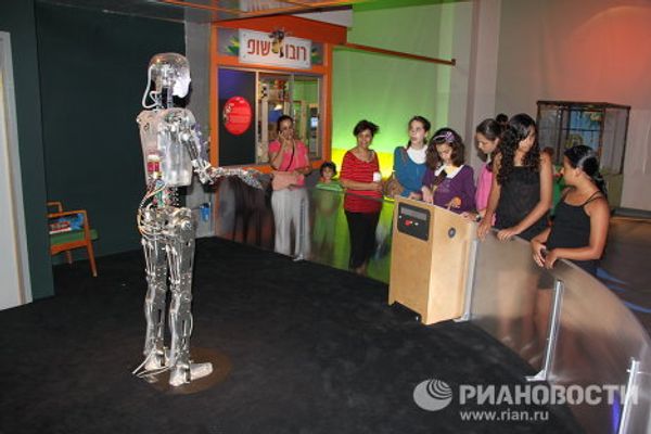 Robotic creatures replace real animals at new zoo - Sputnik International