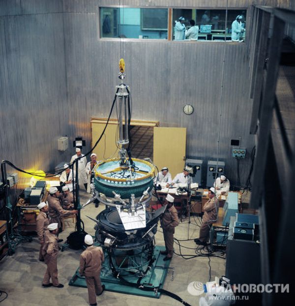 The U.S.-Soviet Apollo-Soyuz Test Project - Sputnik International