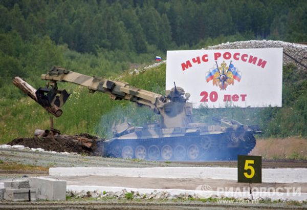 Military and construction equipment at Defense Expo-2010 in Nizhny Tagil - Sputnik International