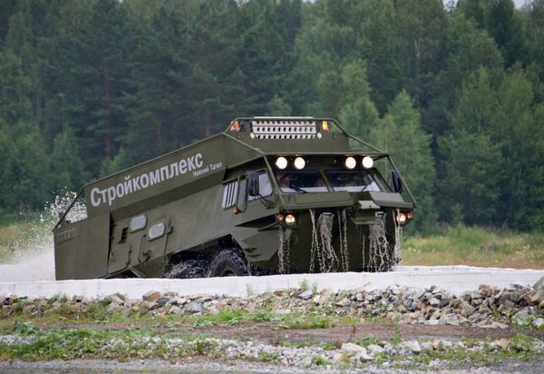 Military and construction equipment at Defense Expo-2010 in Nizhny Tagil - Sputnik International
