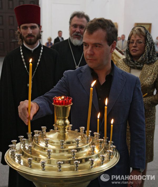 Dmitry Medvedev in newly restored Tsarskoye Selo Dmitry Medvedev in newly restored Tsarskoye Selo - Sputnik International