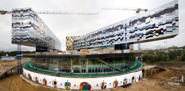 Medvedev invites Italian business to join Skolkovo project - Sputnik International