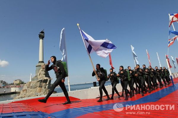 Russian Navy Day celebrations in Baltiysk, Vladivostok and Sevastopol - Sputnik International