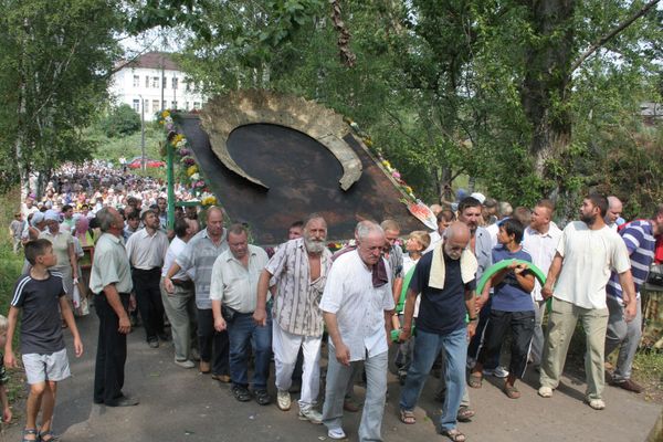 Volga town holds St. Elijas procession  - Sputnik International