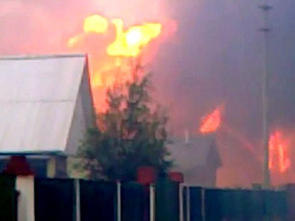 Forest fires approach Moscow: Kolomna Kremlin is in danger  - Sputnik International