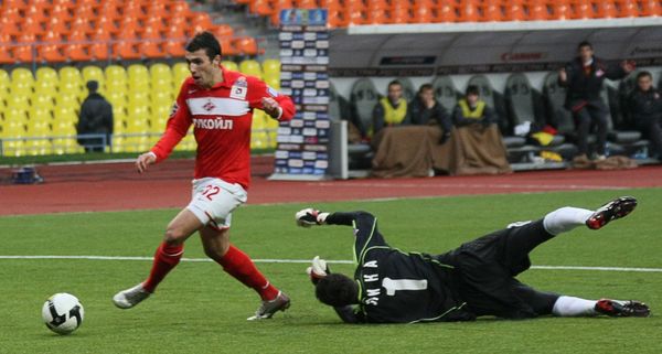 Spartak Moscow striker Nikita Bazhenov said he more than understood the decision to postpone his side’s clash with Russian Premier League leaders Zenit St. Petersburg over the thick smog that has gripped Moscow. - Sputnik International