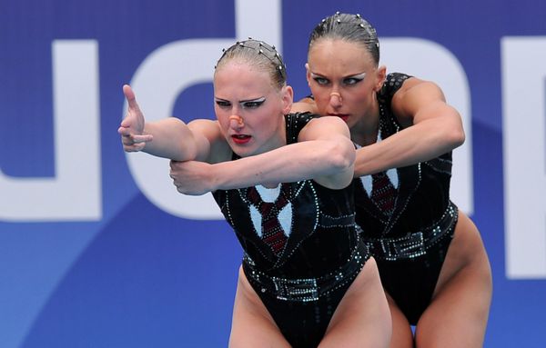Russian women unstoppable in synchronized swimming - Sputnik International
