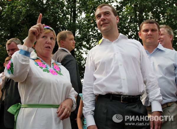 President Medvedev visits drought-hit Russian republic Mari El  - Sputnik International