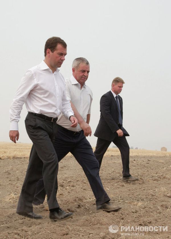 President Medvedev visits drought-hit Russian republic Mari El  - Sputnik International