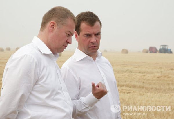 President Medvedev visits drought-hit Russian republic Mari El  - Sputnik International