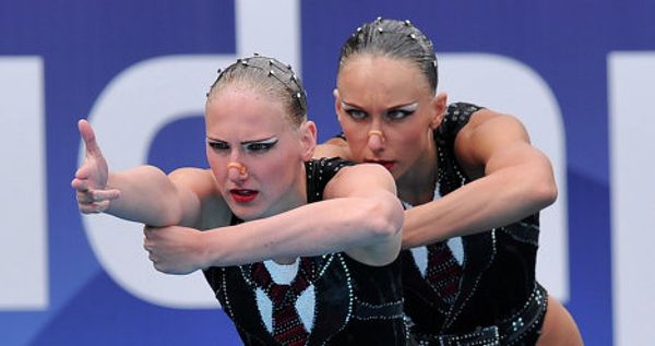 Russian women unstoppable in synchronized swimming - Sputnik International