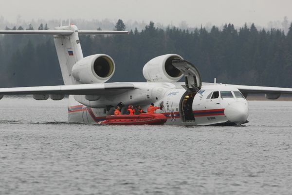 Be-200 plane - Sputnik International