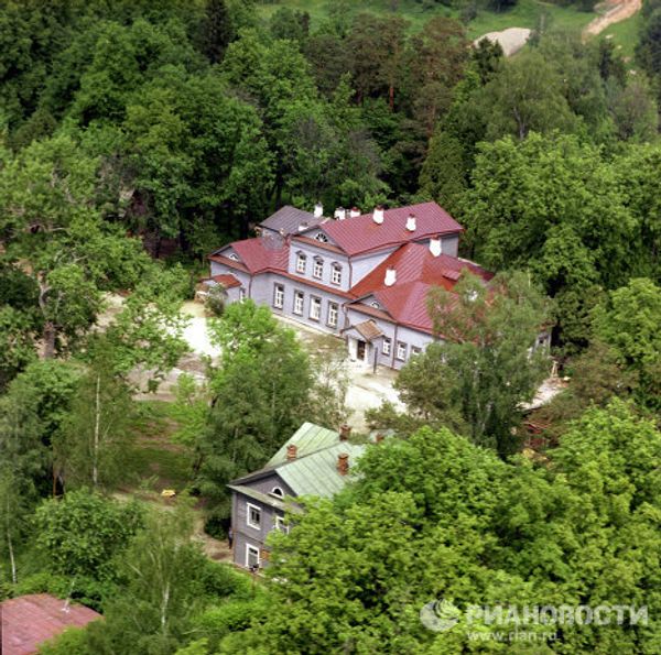 “The Moscow Region pearl.” A photo excursion through Abramtsevo - Sputnik International