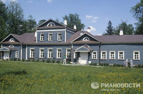 “The Moscow Region pearl.” A photo excursion through Abramtsevo - Sputnik International