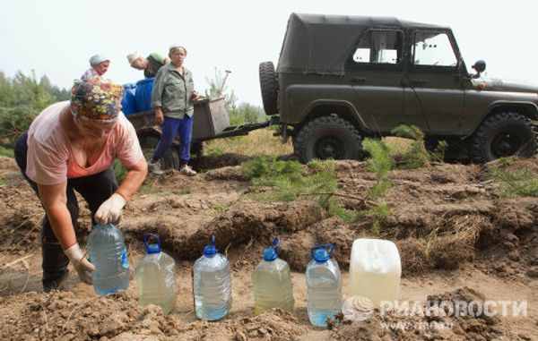 Fighting wildfires in the Moscow and Ryazan Regions - Sputnik International