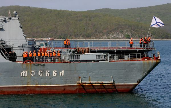 The RFS Moskva will stay at the port of Colombo until August 15. - Sputnik International