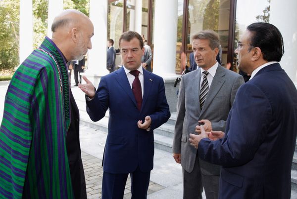 Russian President Dmitry Medvedev at a meeting with his Afghan, Pakistani, and Tajik counterparts in the Russian Black Sea resort of Sochi - Sputnik International