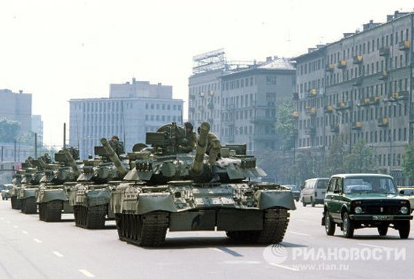 Tanks and barricades on Moscow’s streets: August 19, 1991 Tanks and barricades on Moscow’s streets: August 19, 1991 - Sputnik International