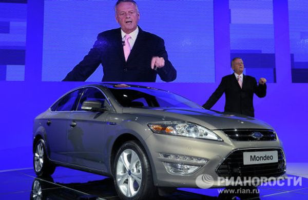 Lada with GLONASS and other news at Moscow International Auto Show Lada with GLONASS and other news at Moscow International Auto Show - Sputnik International
