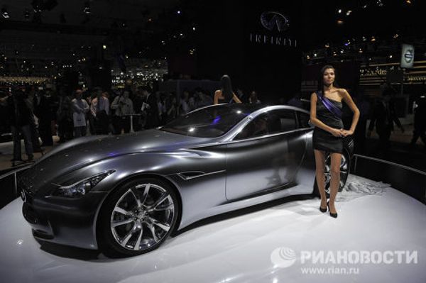 Lada with GLONASS and other news at Moscow International Auto Show Lada with GLONASS and other news at Moscow International Auto Show - Sputnik International
