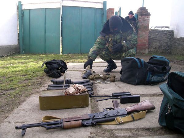 Policemen uncover two arms caches in Dagestan - Sputnik International