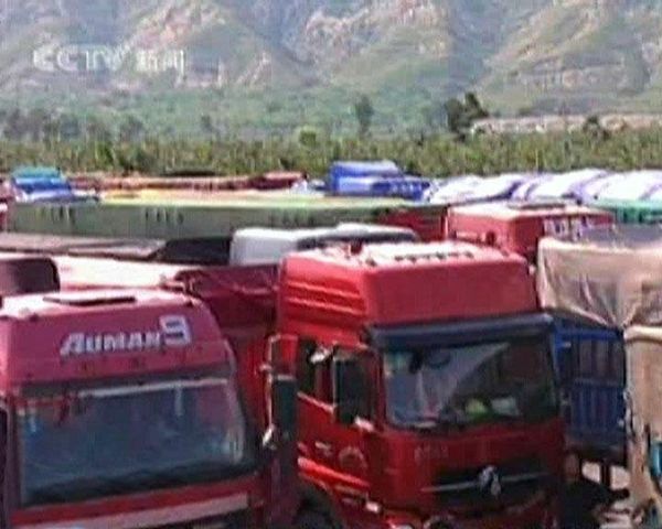 Massive traffic jam stretches near Beijing  - Sputnik International