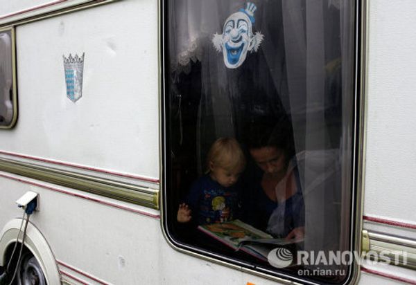 Trials and tribulations of a Russian traveling circus Trials and tribulations of a Russian traveling circus - Sputnik International
