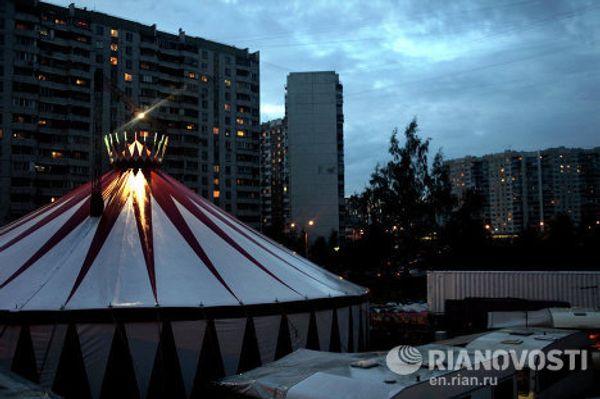 Trials and tribulations of a Russian traveling circus Trials and tribulations of a Russian traveling circus - Sputnik International