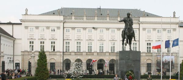 Poland put the lives of ordinary Poles at risk when it agreed to host CIA prisons on its soil, Polish Sejm speaker told Sputnik Wednesday. - Sputnik International
