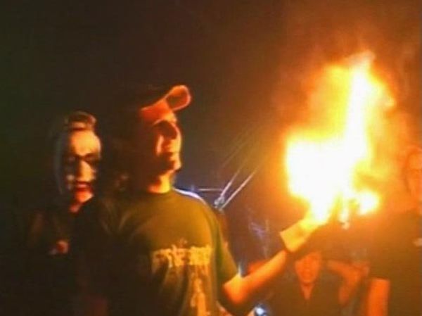 Fighting with fire - Sputnik International