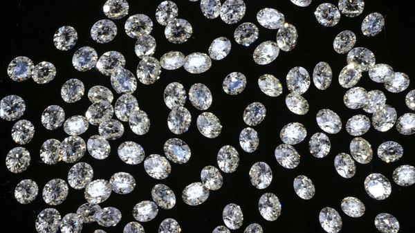 Diamonds - Sputnik International