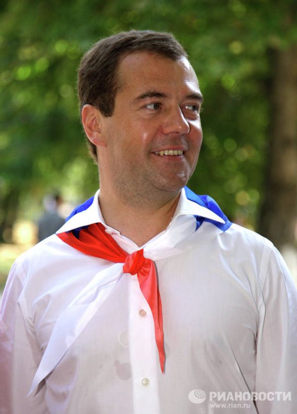 Dmitry Medvedev’s Summer 2010 Dmitry Medvedev’s Summer 2010 - Sputnik International