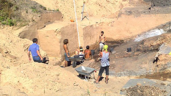 Amateur search group claims grave of Russia's 'man in iron mask' found - Sputnik International