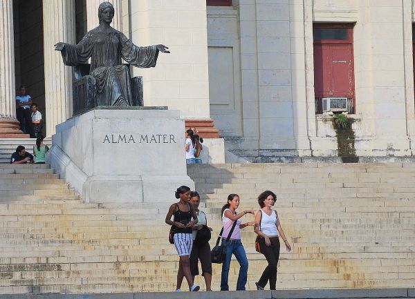 Students in Havana - Sputnik International