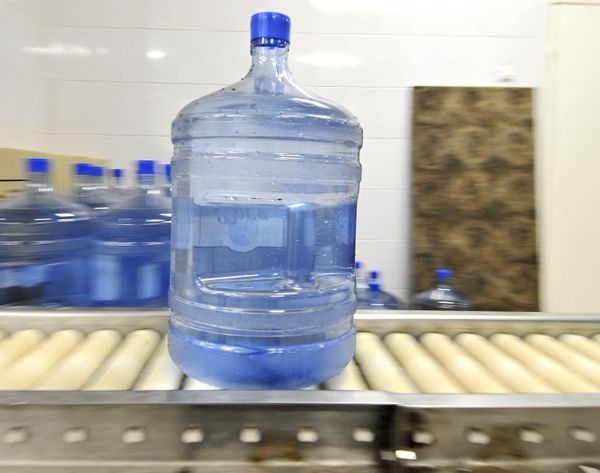 Plan to convert Russian distilleries into water plants proposed Plan to convert Russian distilleries into water plants proposed - Sputnik International