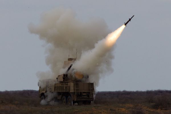 Russian air-defense bases require additional protection - Sputnik International
