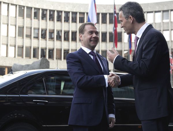 The document will be signed in Russia's northern city of Murmansk in the presence of Russian President Dmitry Medvedev and Norwegian Prime Minister Jens Stoltenberg. - Sputnik International
