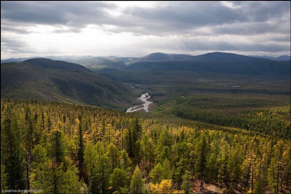 Trip to Baikal, from Bratsk hydroelectric power station to wild places  - Sputnik International