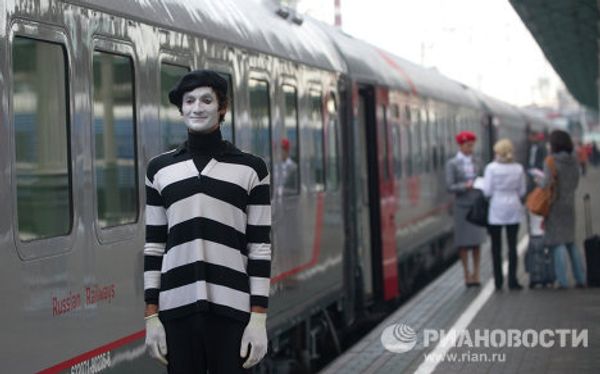 Fifty-three hours to Côte d'Azur in first Moscow-Nice train Fifty-three hours to Côte d'Azur in first Moscow-Nice train - Sputnik International
